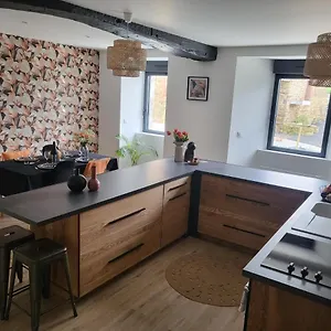  Hébergement de vacances Charmante Maison Pres Du Canal France