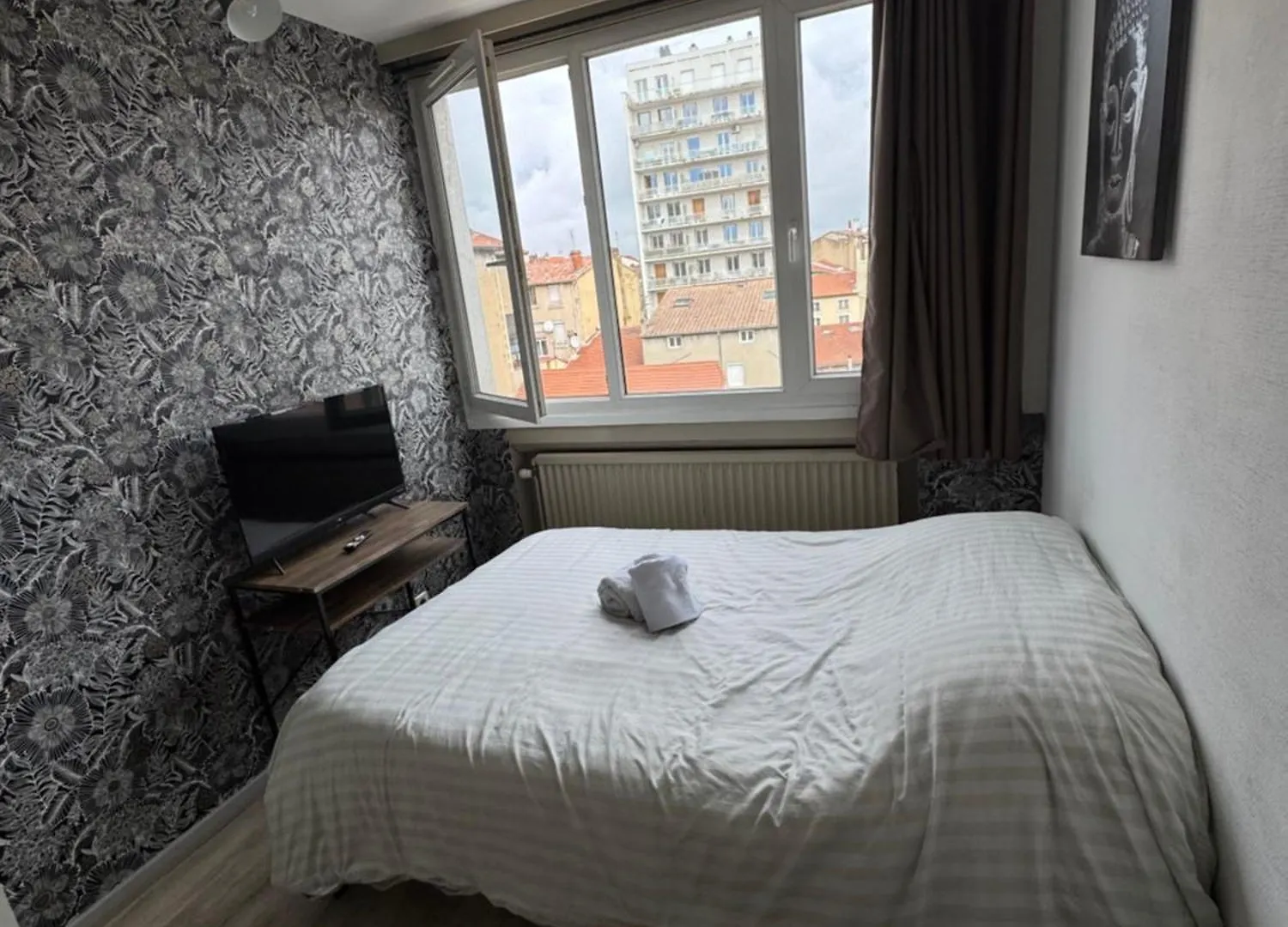 Studio Au Coeur De Valence 45 France