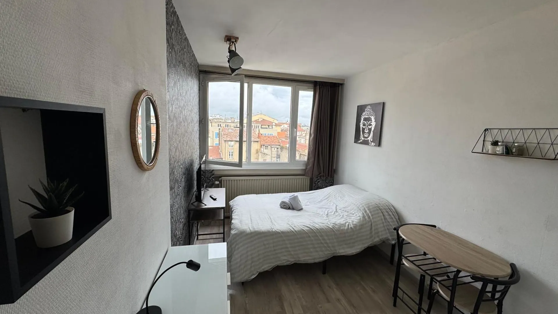 Studio Au Coeur De Valence 45